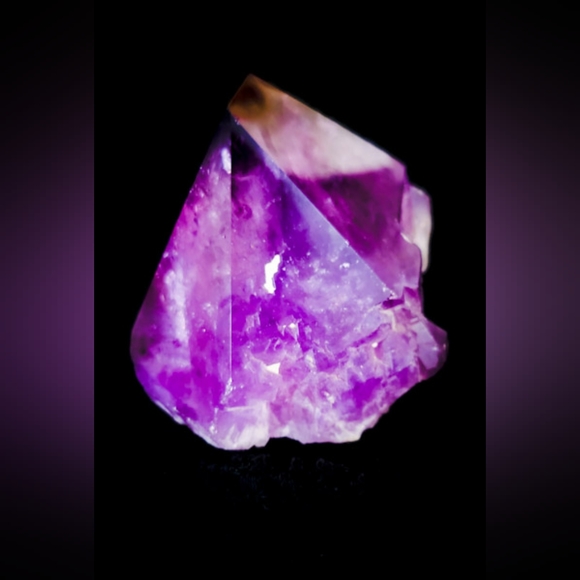 Amethyst Chunky Point - x-Large - High Quality Crystal - Pagan Wicca Alter Tool - Picture 3 of 5